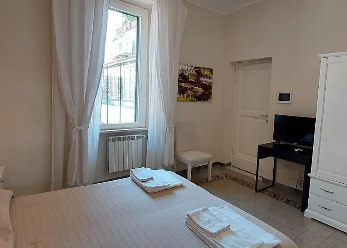 Residenza Maritti Contemporarysuite - Casa de hóspedes Roma
