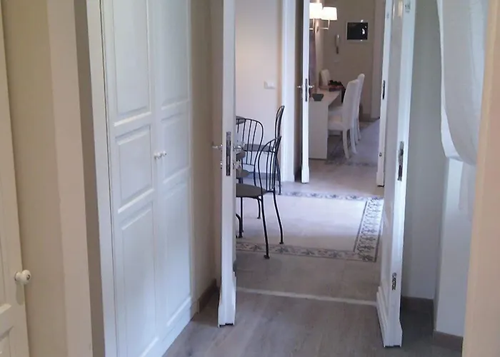 Residenza Maritti Contemporarysuite - Vendégház Róma